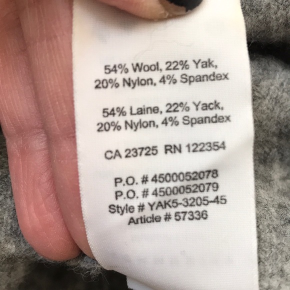 Community Plutarch Sweater - Picture 6 of 6